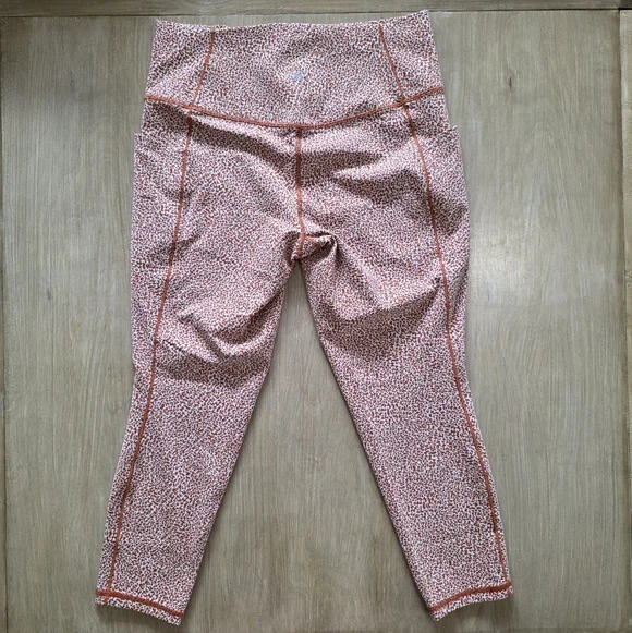 Athleta Salutation Stash Hi-Rise Leggings – Speckled Rust Print – Women’s Size L - Picture 4 of 13
